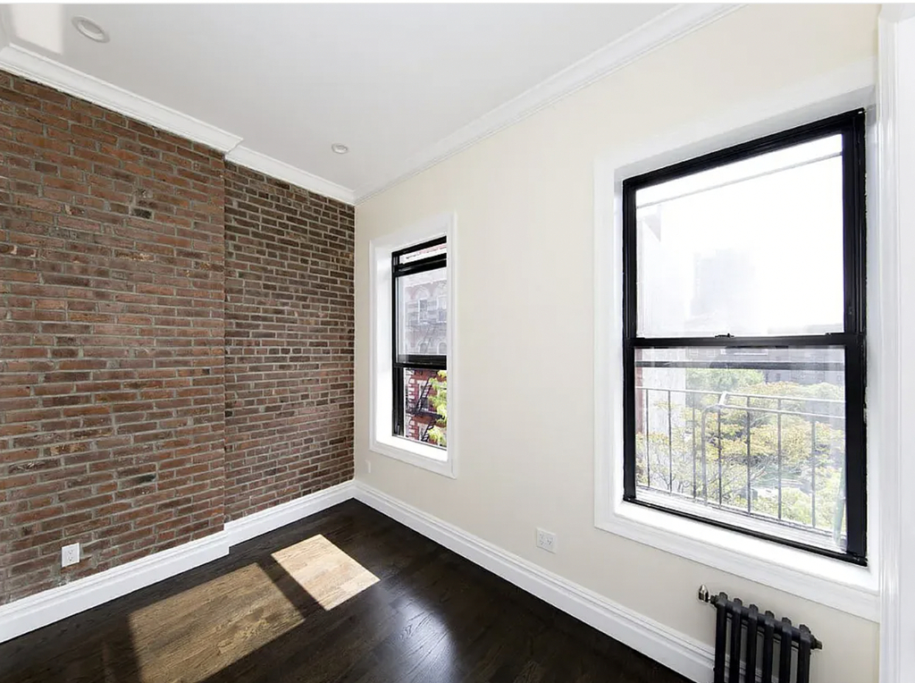 223 Mott Street - Photo 4