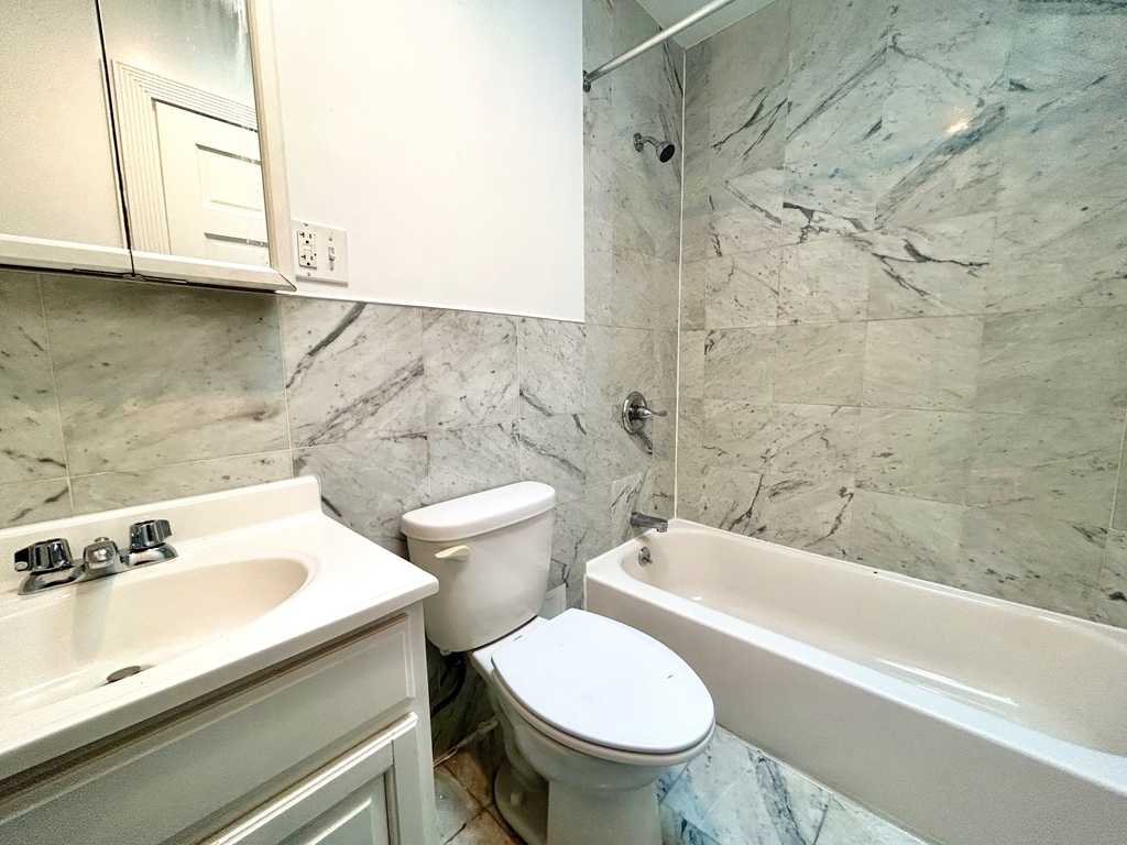 709 West 176th Street - Photo 6