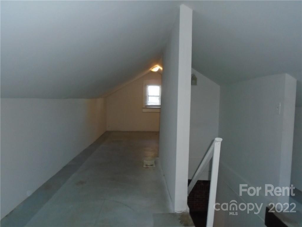 3916 Bearwood Avenue - Photo 12