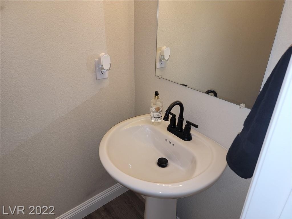 4630 Chirping Street - Photo 4