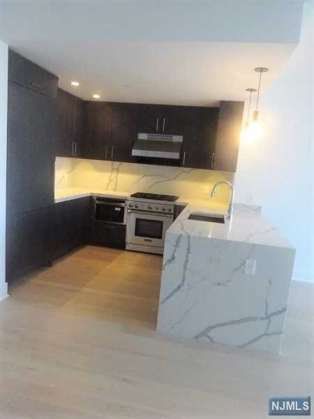 1400 Hudson Street - Photo 8