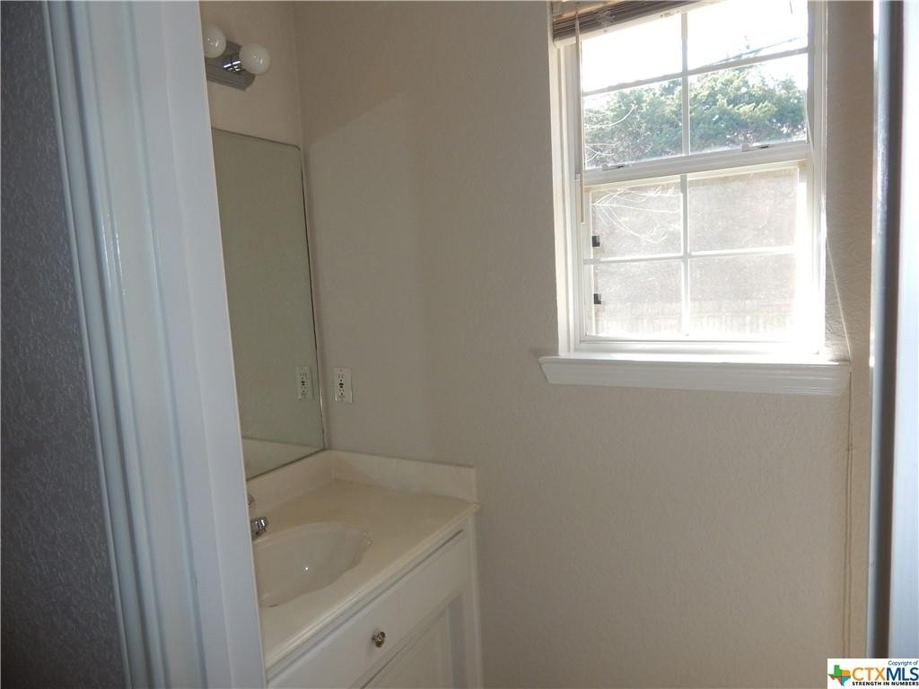 1810 Mcginnis Court - Photo 15