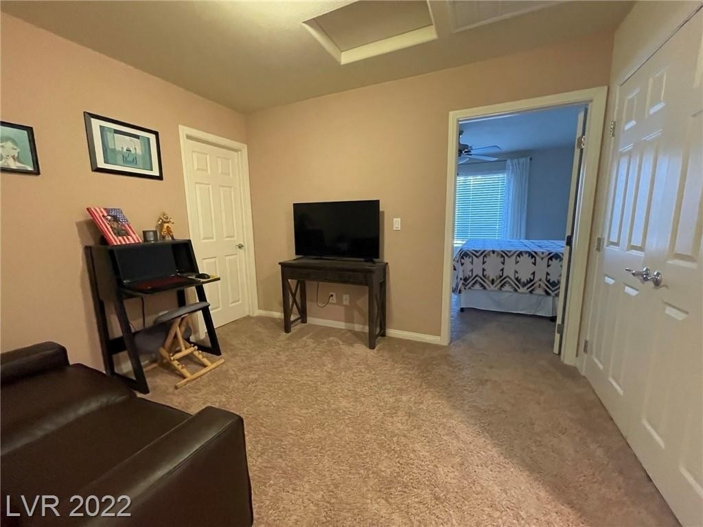 7233 Halo Falls Street - Photo 13