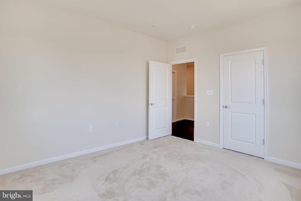 5126 Cambria Way #102 - Photo 21