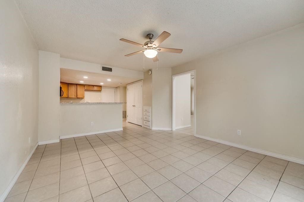 6736 Phoenix Place - Photo 5