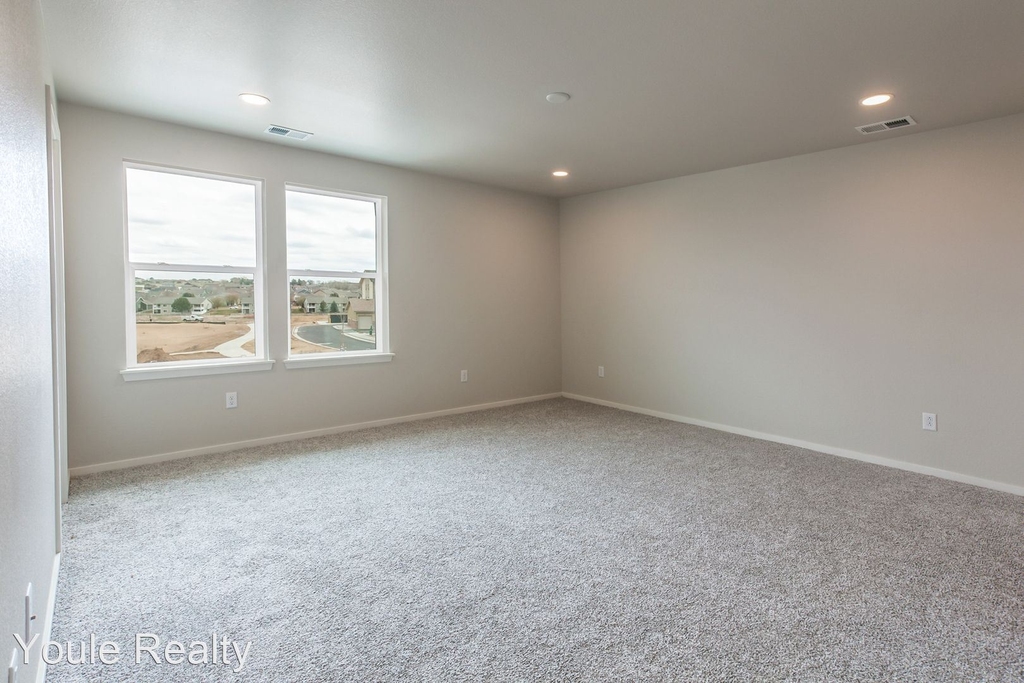 522 66th Avenue - Photo 21