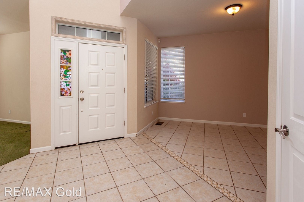 4661 Ellicot Court - Photo 26