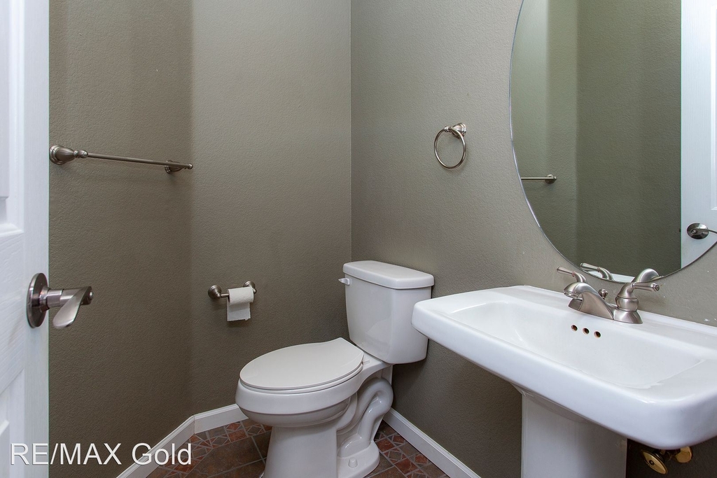 4661 Ellicot Court - Photo 37