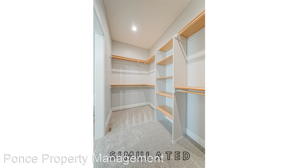 9135 S. 71st Street - Photo 5