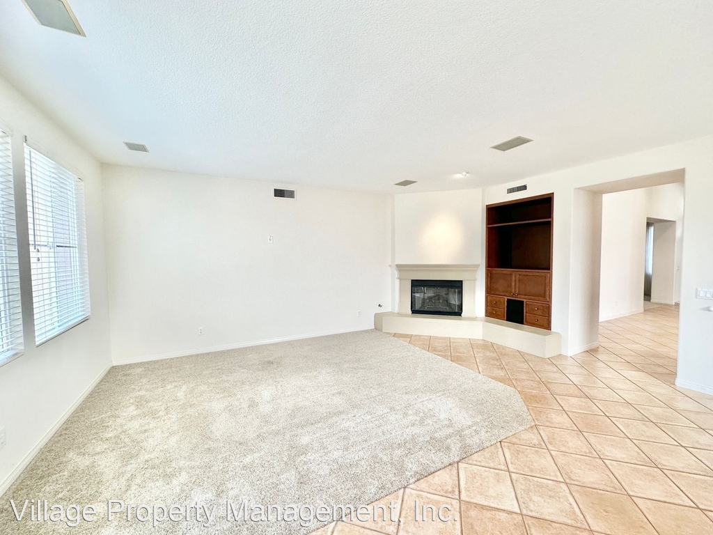 7415 Melodia Terrace - Photo 15