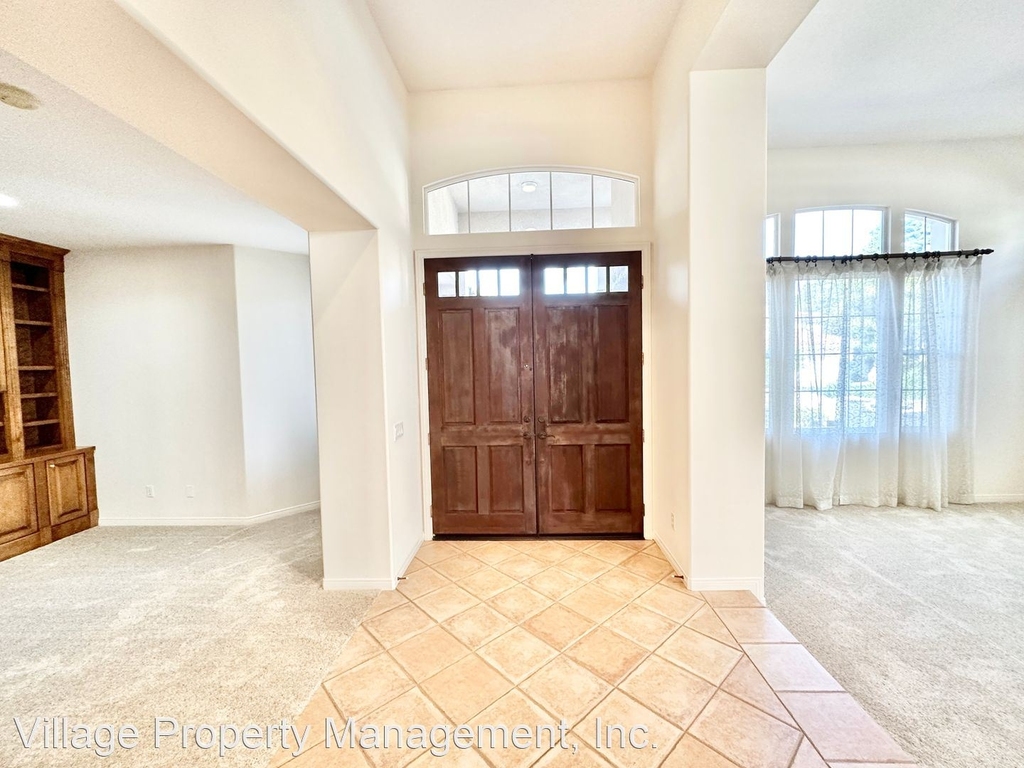 7415 Melodia Terrace - Photo 2