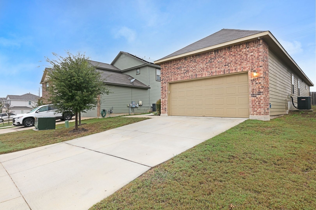 329 E Hunters Ranch - Photo 1