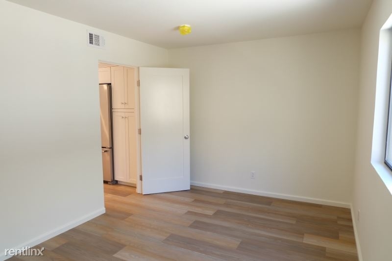27 Outrigger St 1 - Photo 6