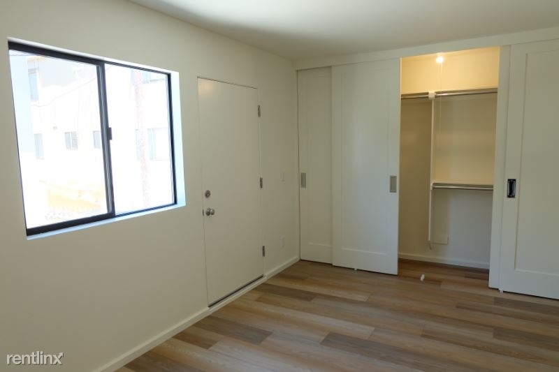 27 Outrigger St 1 - Photo 5