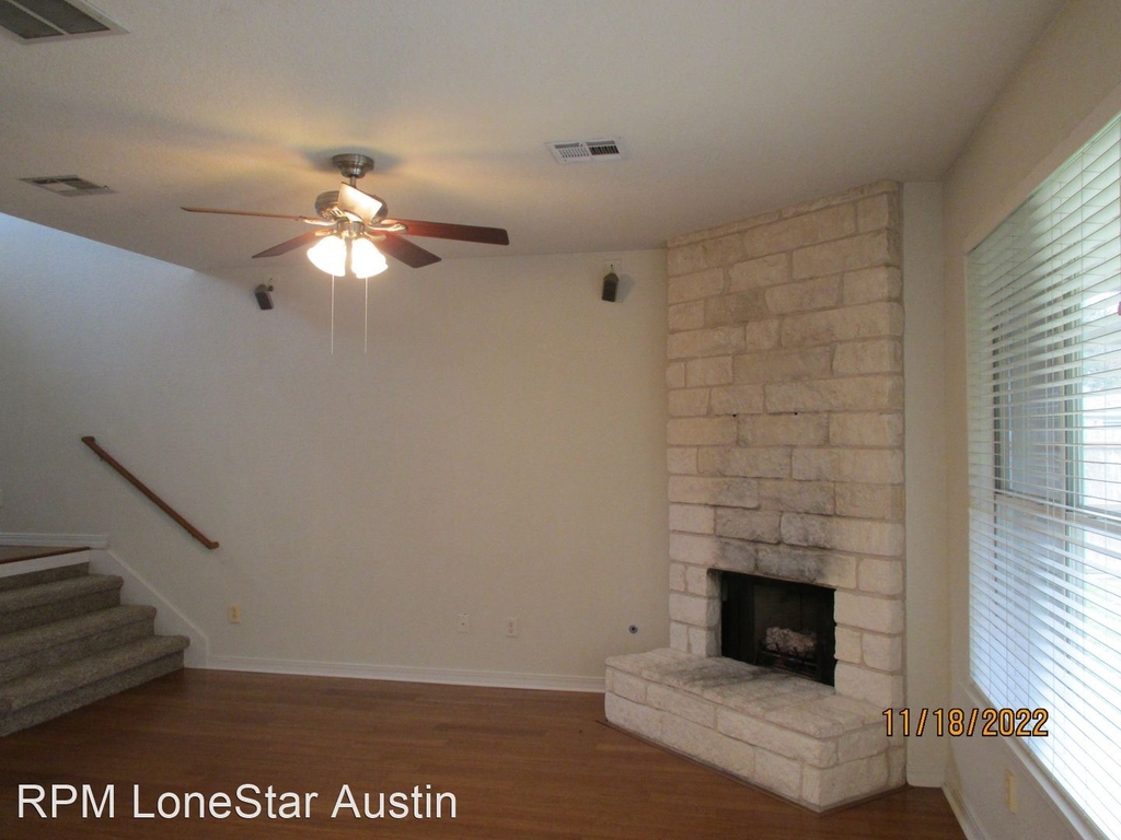 108 Prairie Springs Cove - Photo 12