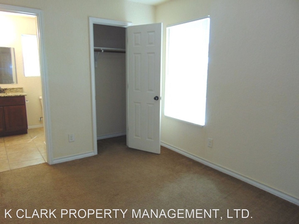 4919 Appleseed Court - Photo 33