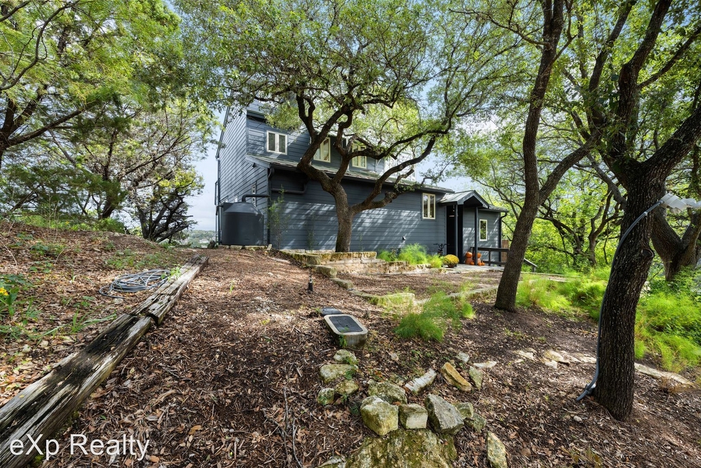2803 Brass Buttons Trail - Photo 11