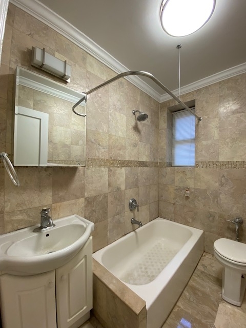 220 Cabrini Boulevard - Photo 12