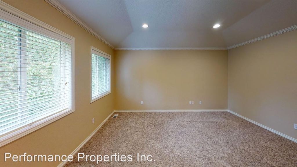 22804 Sw Pinehurst Drive - Photo 27