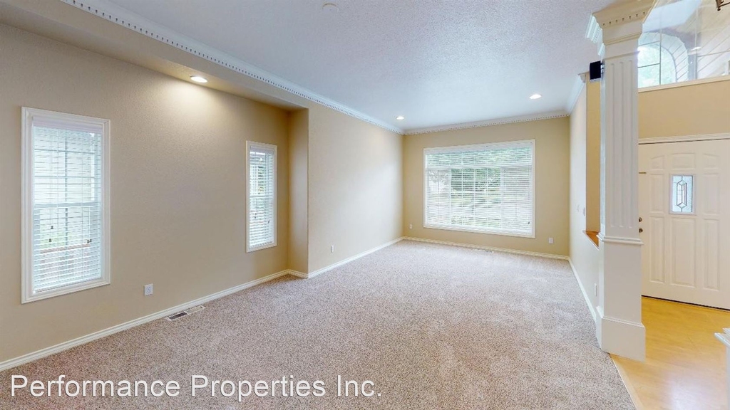 22804 Sw Pinehurst Drive - Photo 3