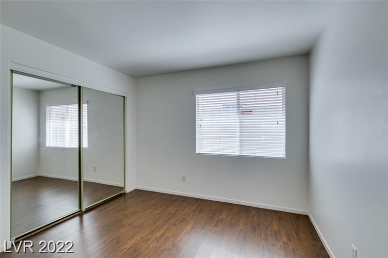 204 Zenith Point Avenue - Photo 19