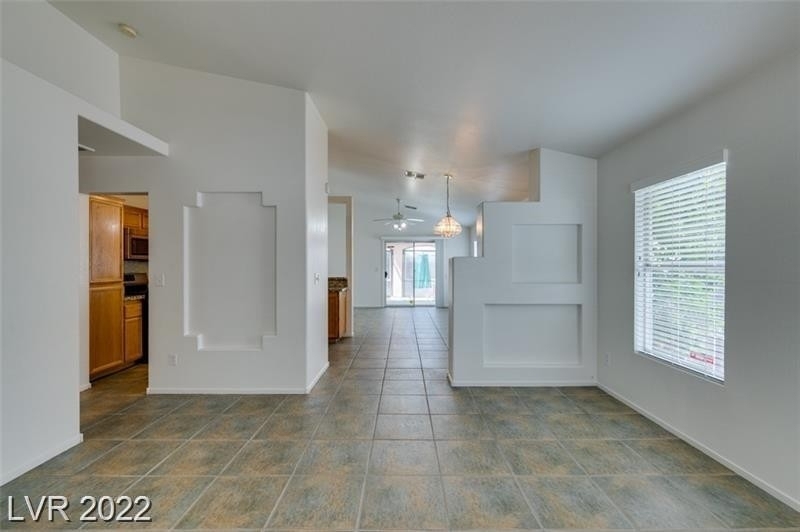 204 Zenith Point Avenue - Photo 23