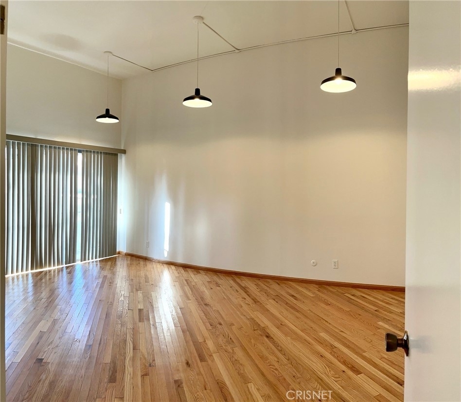 6220 Nita Avenue - Photo 11