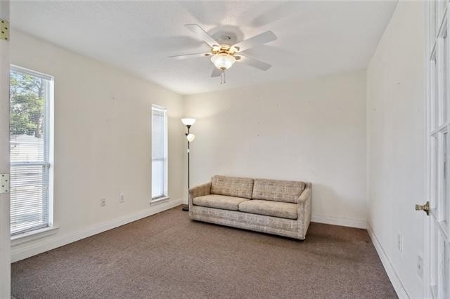 10512 Stewart Place - Photo 10