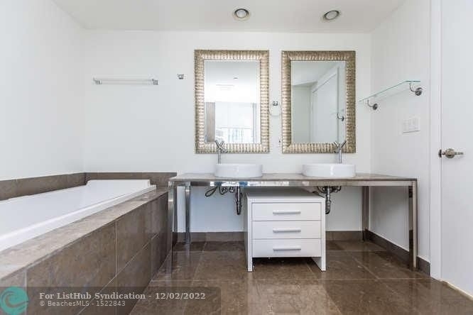 495 Brickell Ave - Photo 22