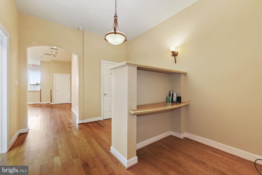 309 Main St #1 - Photo 7