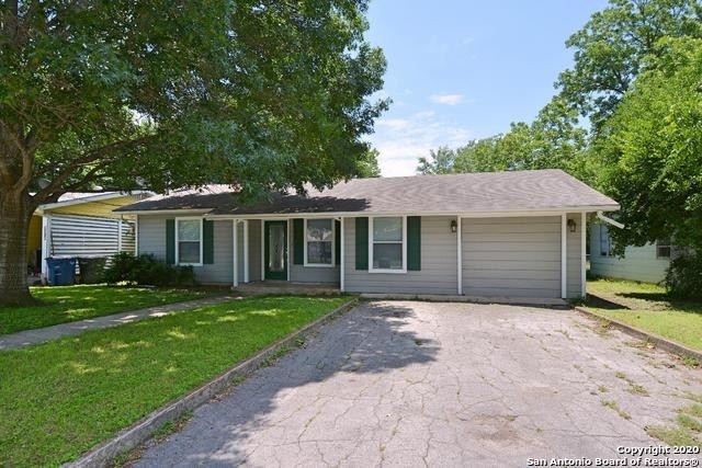 150 Skyview Ave - Photo 0