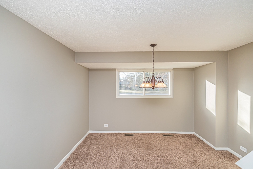 1403 E Lillian Avenue - Photo 9