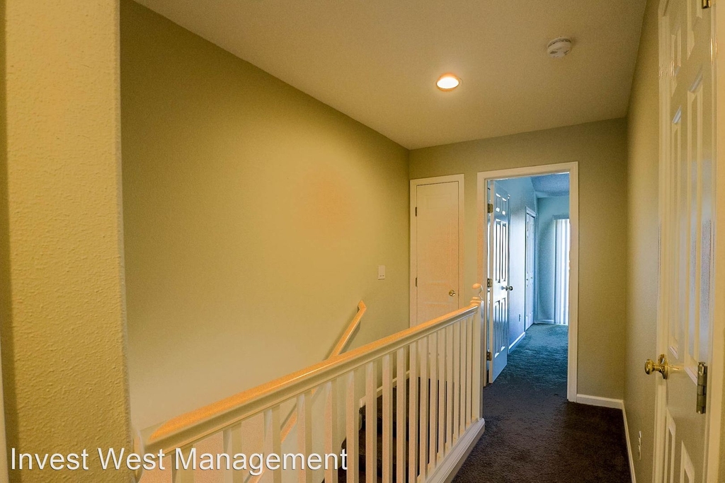 8806 Ne 16th Way - Photo 13