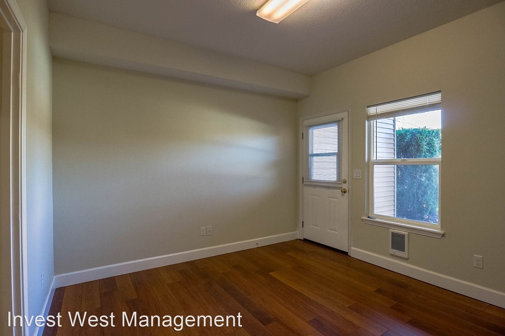 8806 Ne 16th Way - Photo 18