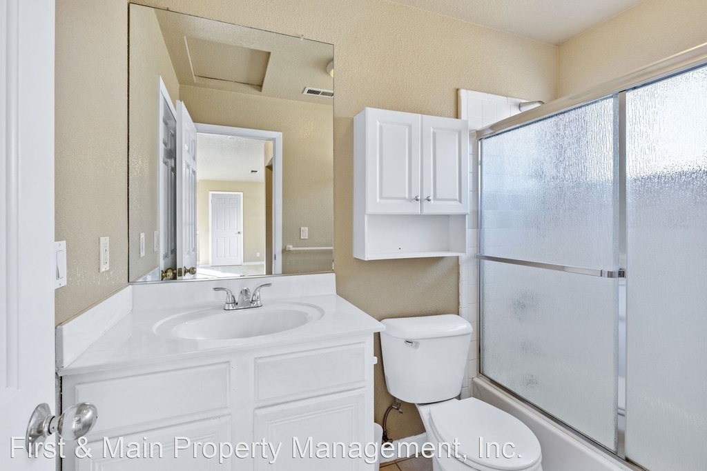 1790 E Street - Photo 16