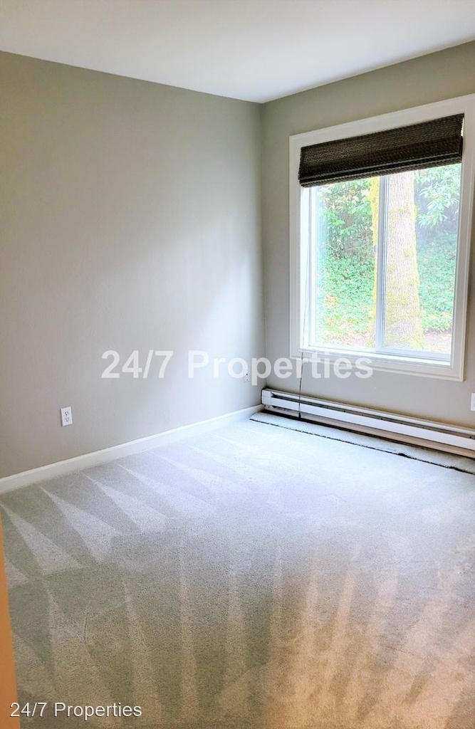 4615 Lakeview Blvd. - Photo 2