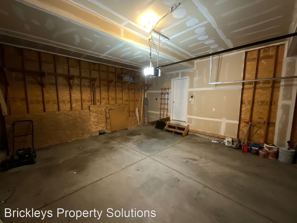 4250 Daylilly Dr - Photo 22