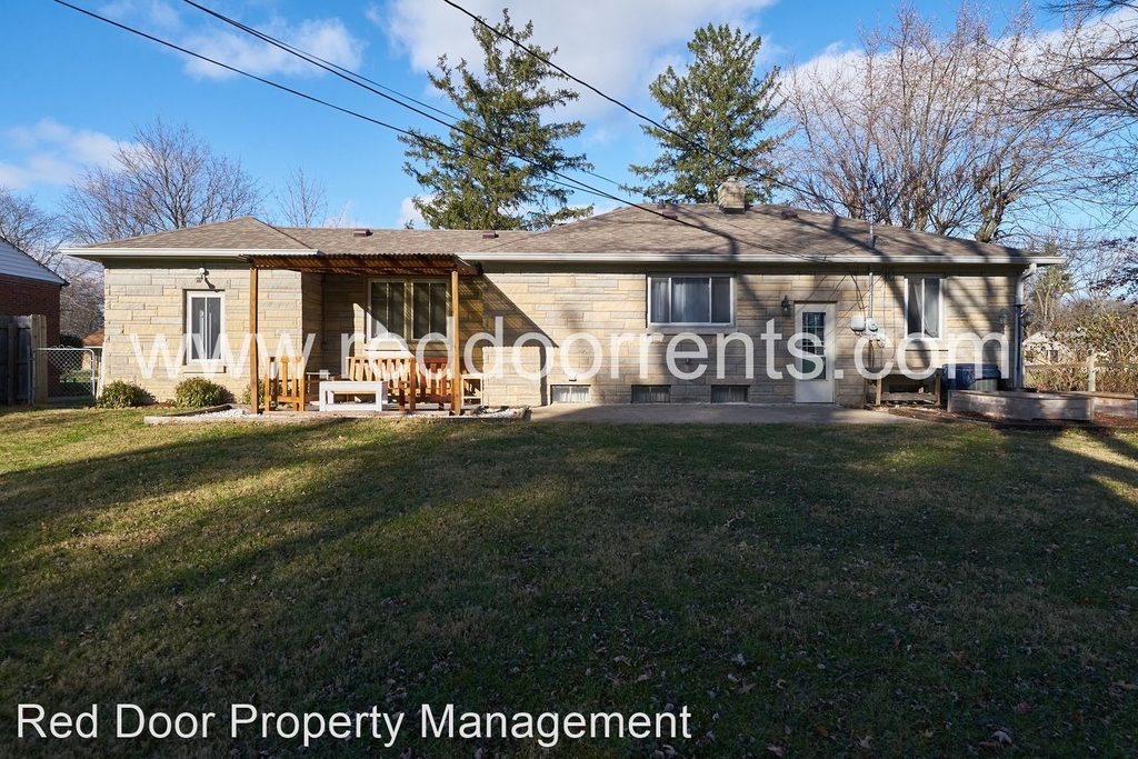 1119 Southview Dr - Photo 23