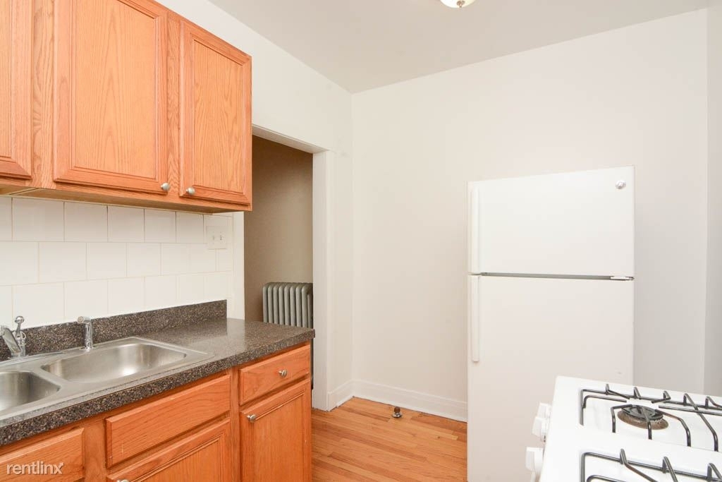 2649 N. Spaulding, Unit 2e - Photo 3