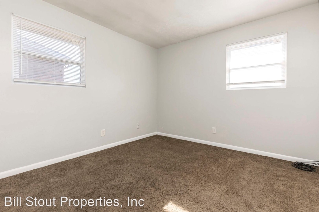 1704 Valley Forge Way - Photo 11