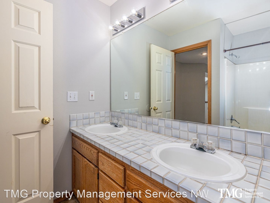 8274 Sw 67th Place - Photo 28