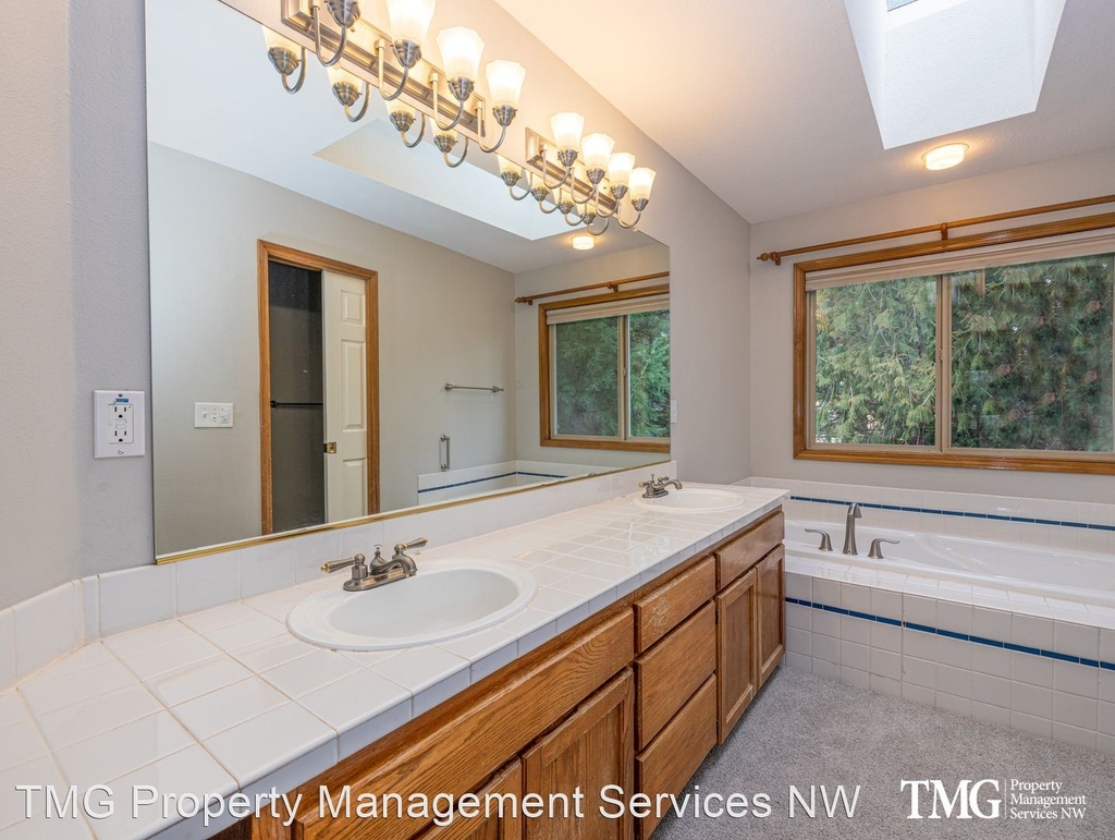 8274 Sw 67th Place - Photo 22