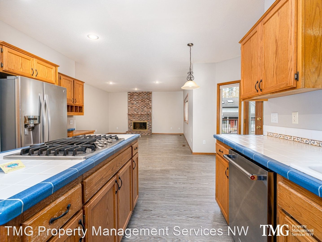 8274 Sw 67th Place - Photo 13