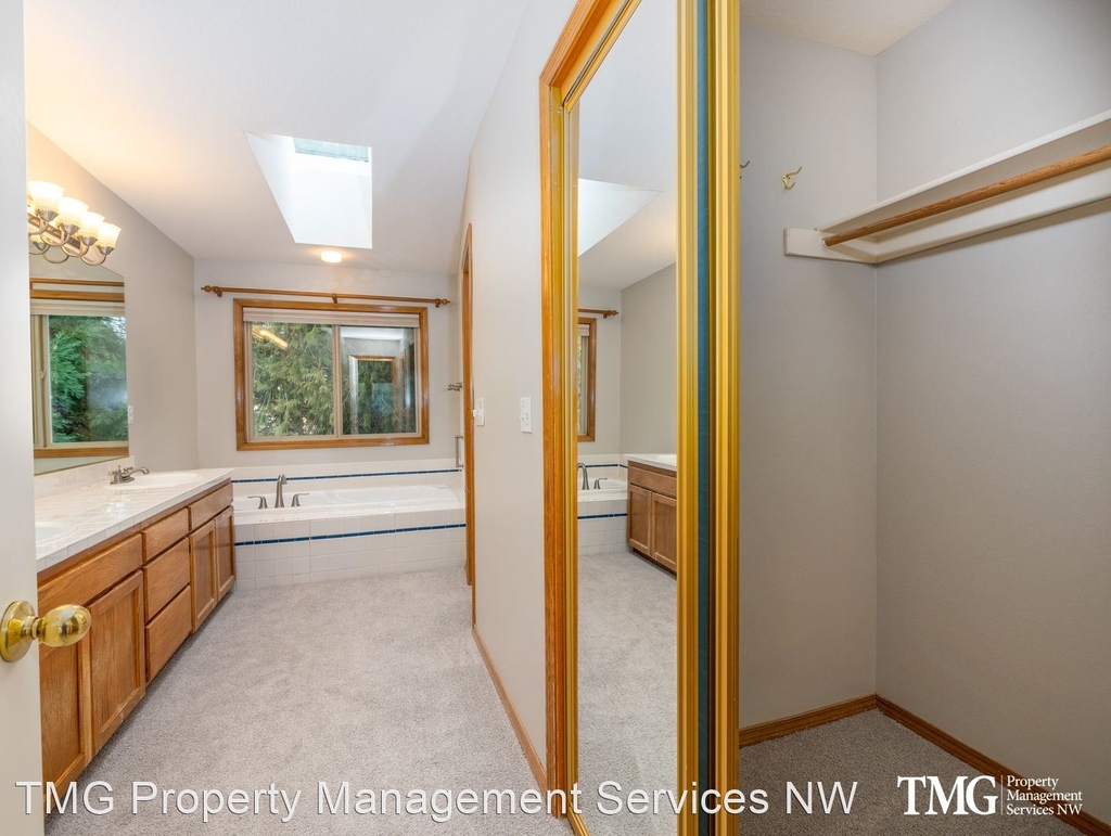8274 Sw 67th Place - Photo 21