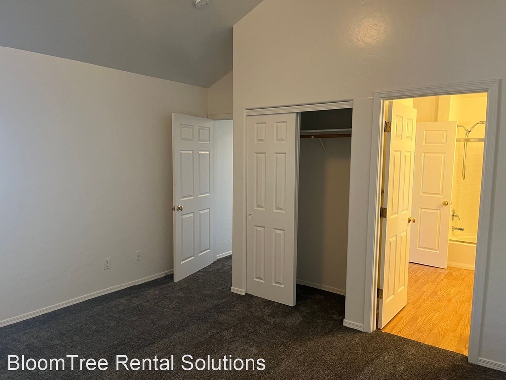 235 S Penn Avenue - Photo 16