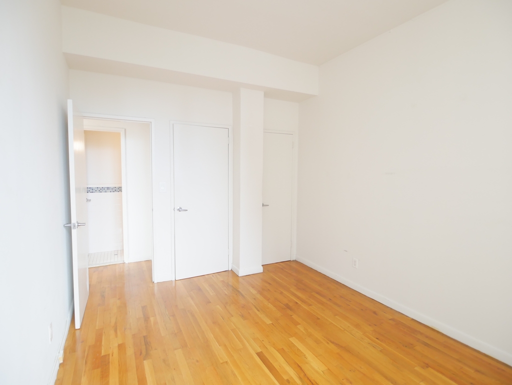 440 East 88th Street - Photo 3