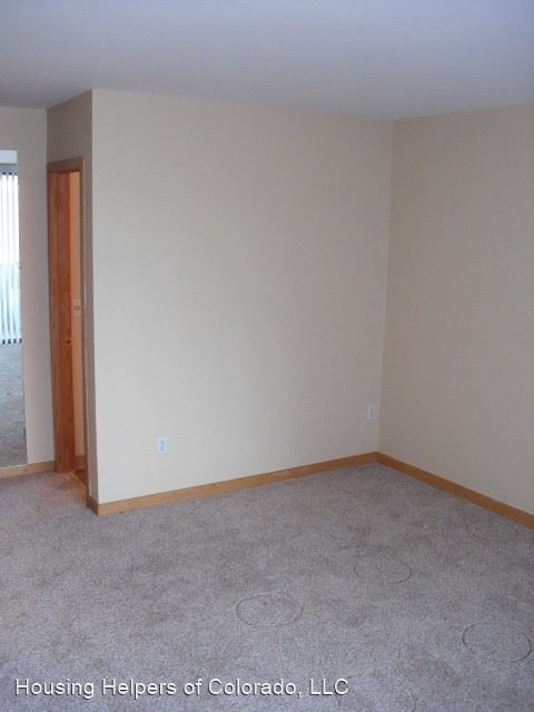 1140 Portland Place #205 - Photo 11