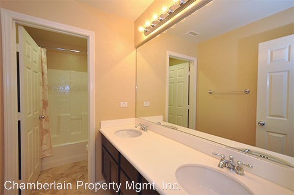 1071 Woodcrest Lane - Photo 15