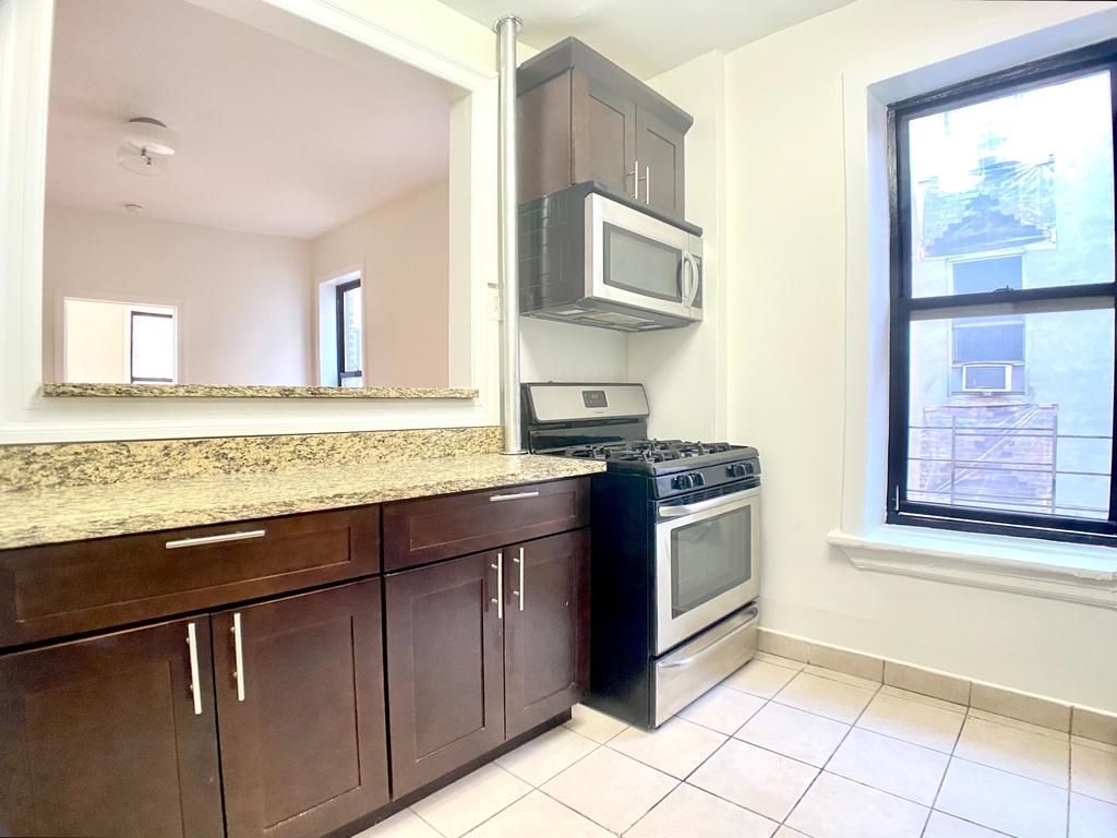 304 West 151st Street - Photo 2