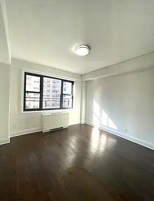 405 East 56th Street - Photo 3